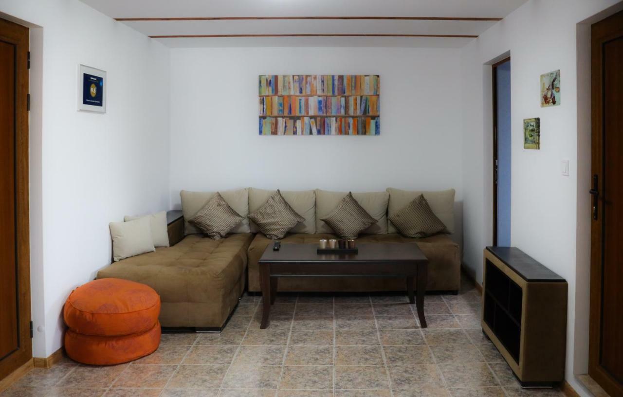 Srebarna Lakeview Apartments Srebŭrna Стая снимка